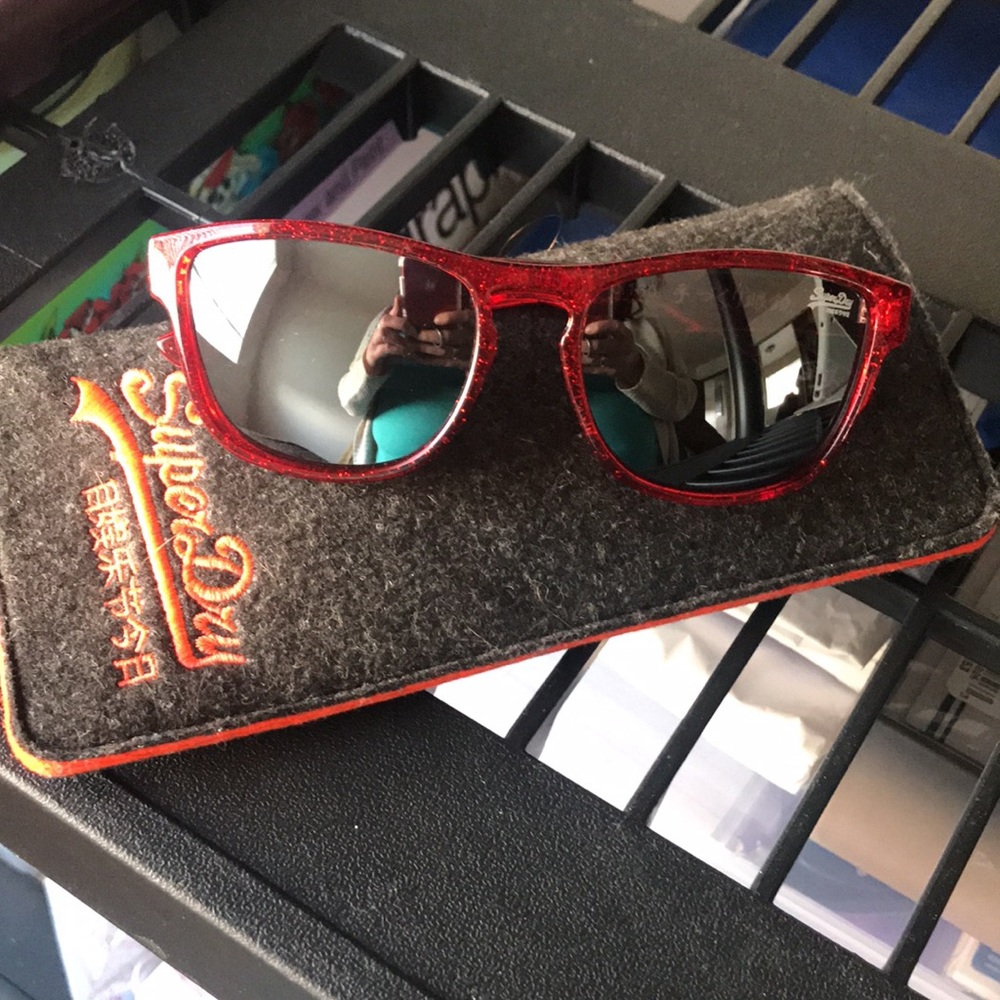 New Superdry Rockstar UV mirror red crystal frame